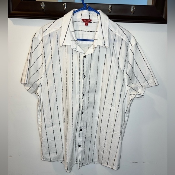Guess Los Angeles Men’s White/Black Button Down Shirt Size XLarge - Picture 1 of 5